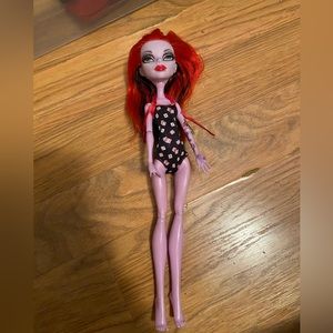 MH Operetta Doll